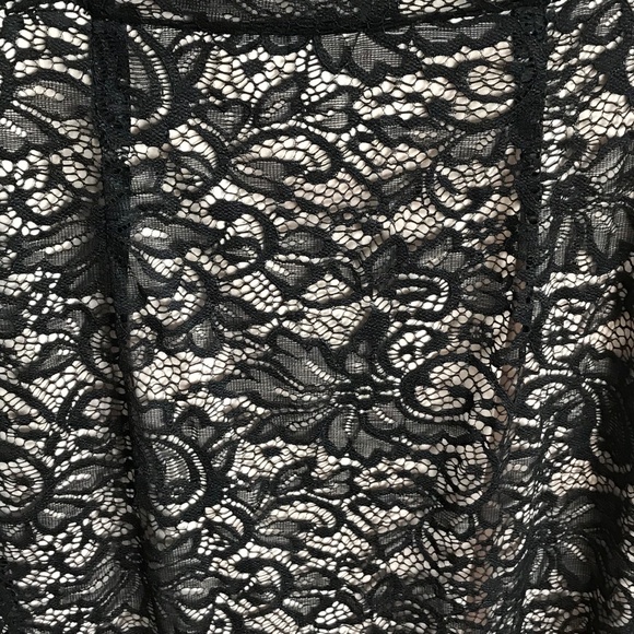 EN FOCUS STUDIO Lace Overlay Midi Dress Black Women’s Size 8 - Picture 4 of 16